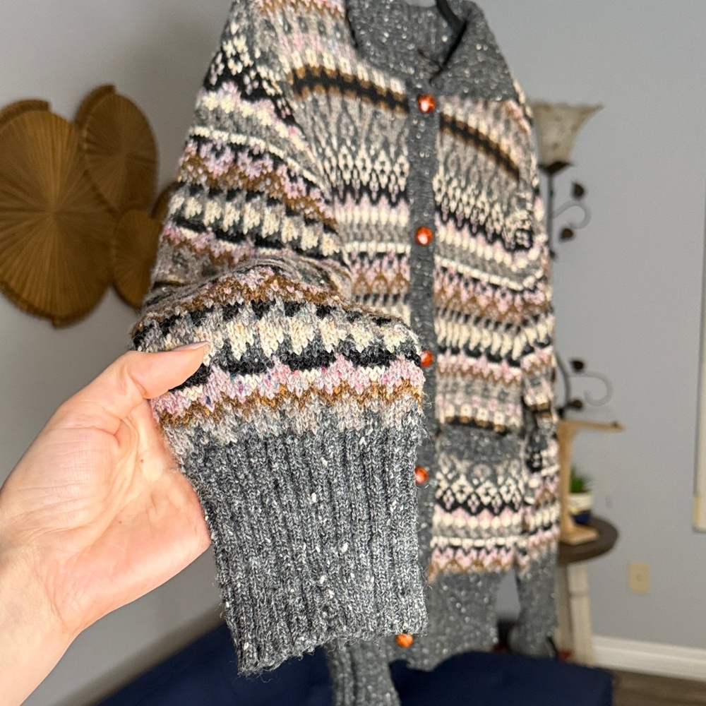 Women’s Multicolor Patterned Wool Blend Grannycor… - image 3